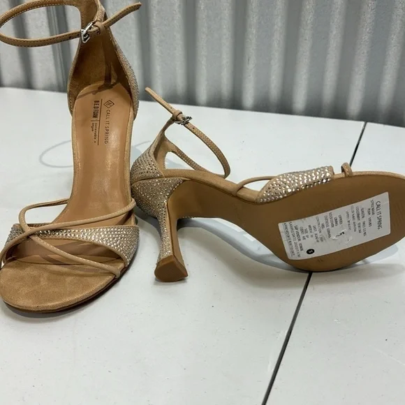 COPY - Call it spring women sandals size 6 - Picture 4 of 5